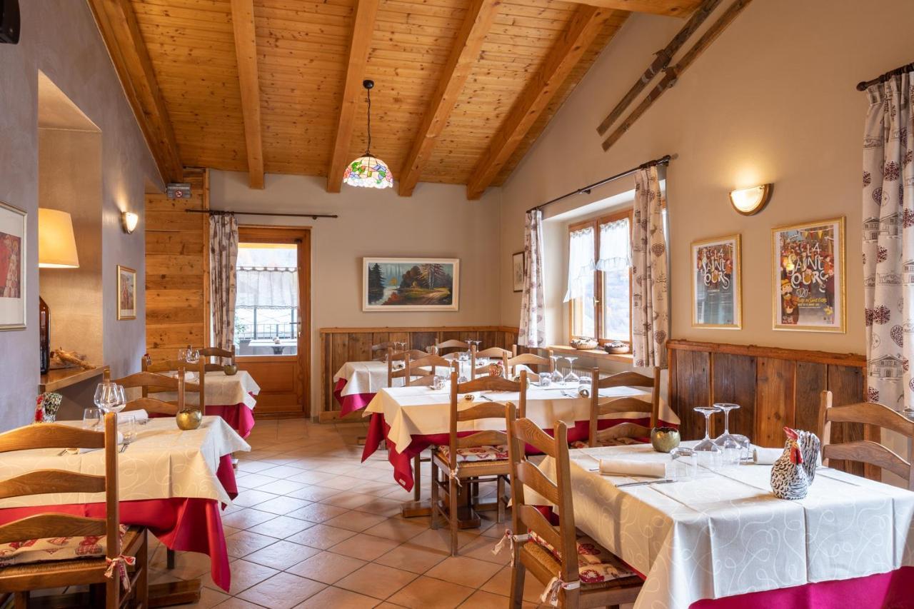Mont Velan Chambres & Restaurant Saint-Oyen Экстерьер фото