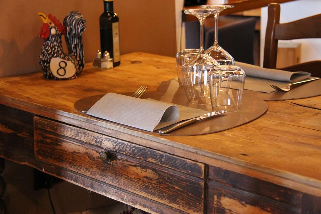 Mont Velan Chambres & Restaurant Saint-Oyen Экстерьер фото